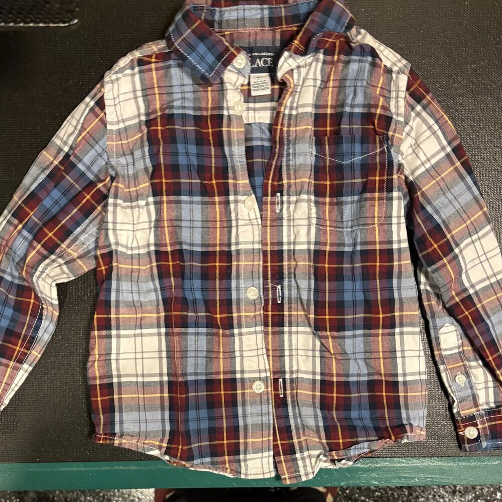 EUC The Children's Place Red Plaid Shirt (4T)